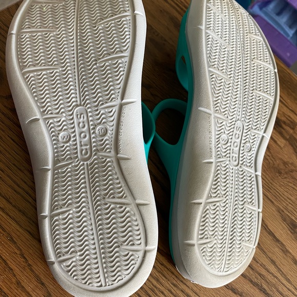 Crocs Swiftwater Sandals - Picture 3 of 3